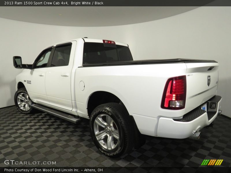 Bright White / Black 2013 Ram 1500 Sport Crew Cab 4x4