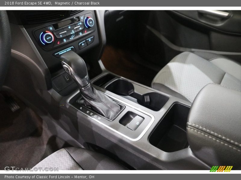 Magnetic / Charcoal Black 2018 Ford Escape SE 4WD