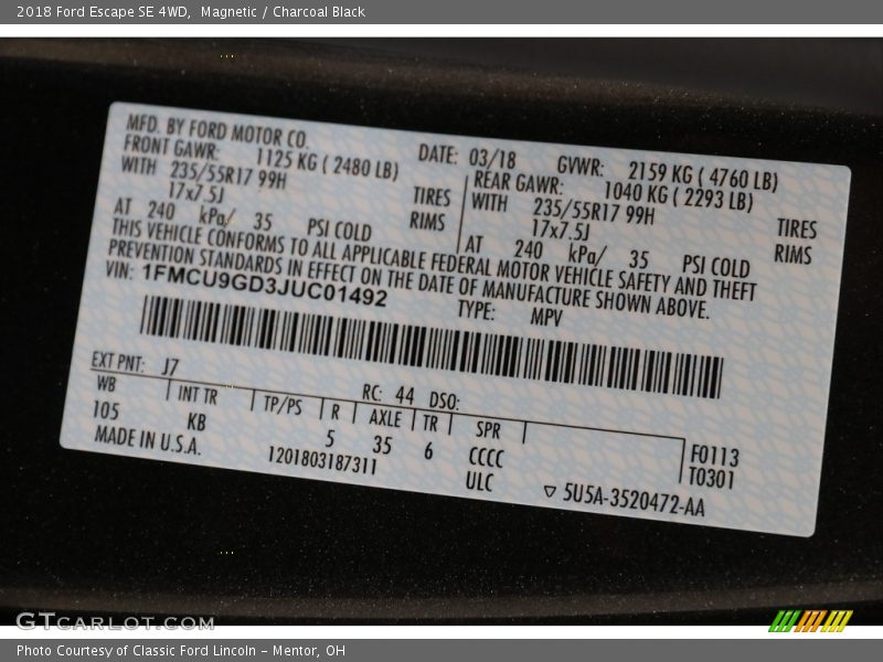 Magnetic / Charcoal Black 2018 Ford Escape SE 4WD