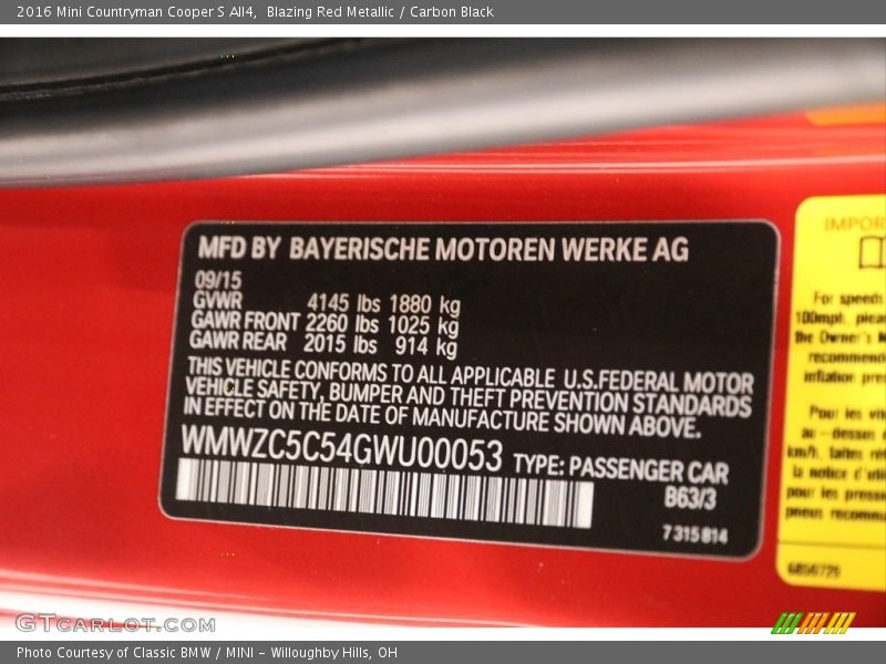 Blazing Red Metallic / Carbon Black 2016 Mini Countryman Cooper S All4