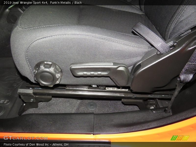 Punk'n Metallic / Black 2019 Jeep Wrangler Sport 4x4