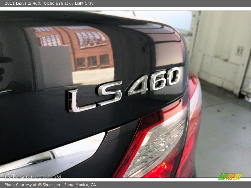  2011 LS 460 Logo