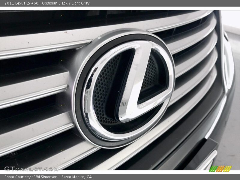  2011 LS 460 Logo