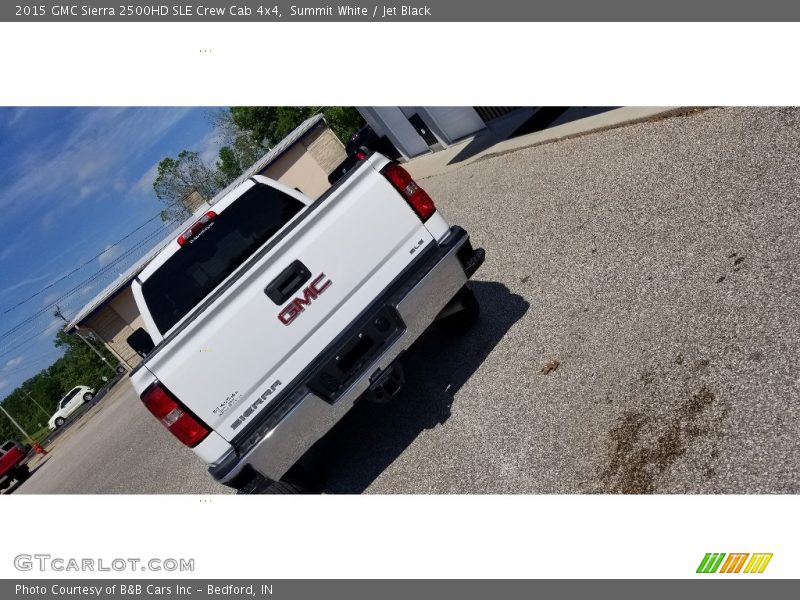 Summit White / Jet Black 2015 GMC Sierra 2500HD SLE Crew Cab 4x4
