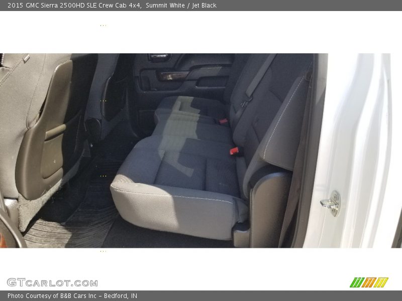Summit White / Jet Black 2015 GMC Sierra 2500HD SLE Crew Cab 4x4