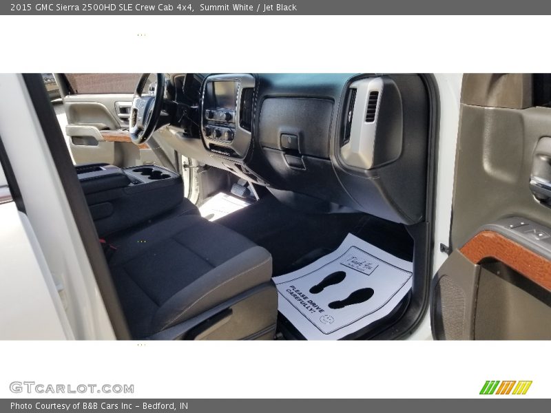 Summit White / Jet Black 2015 GMC Sierra 2500HD SLE Crew Cab 4x4