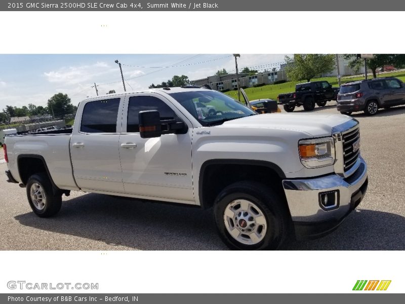 Summit White / Jet Black 2015 GMC Sierra 2500HD SLE Crew Cab 4x4