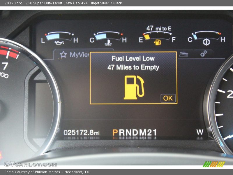 Ingot Silver / Black 2017 Ford F250 Super Duty Lariat Crew Cab 4x4