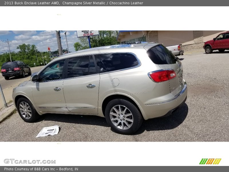 Champagne Silver Metallic / Choccachino Leather 2013 Buick Enclave Leather AWD