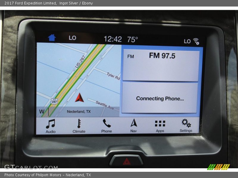 Ingot Silver / Ebony 2017 Ford Expedition Limited