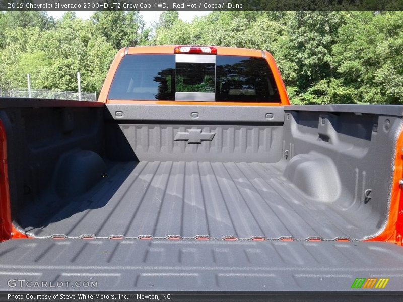 Red Hot / Cocoa/­Dune 2019 Chevrolet Silverado 2500HD LTZ Crew Cab 4WD