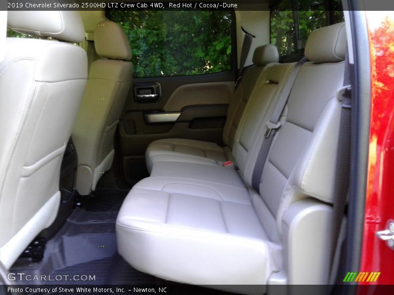 Red Hot / Cocoa/­Dune 2019 Chevrolet Silverado 2500HD LTZ Crew Cab 4WD