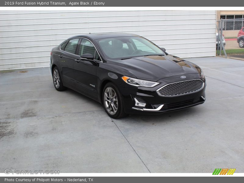 Agate Black / Ebony 2019 Ford Fusion Hybrid Titanium