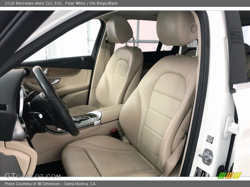 Polar White / Silk Beige/Black 2018 Mercedes-Benz GLC 300
