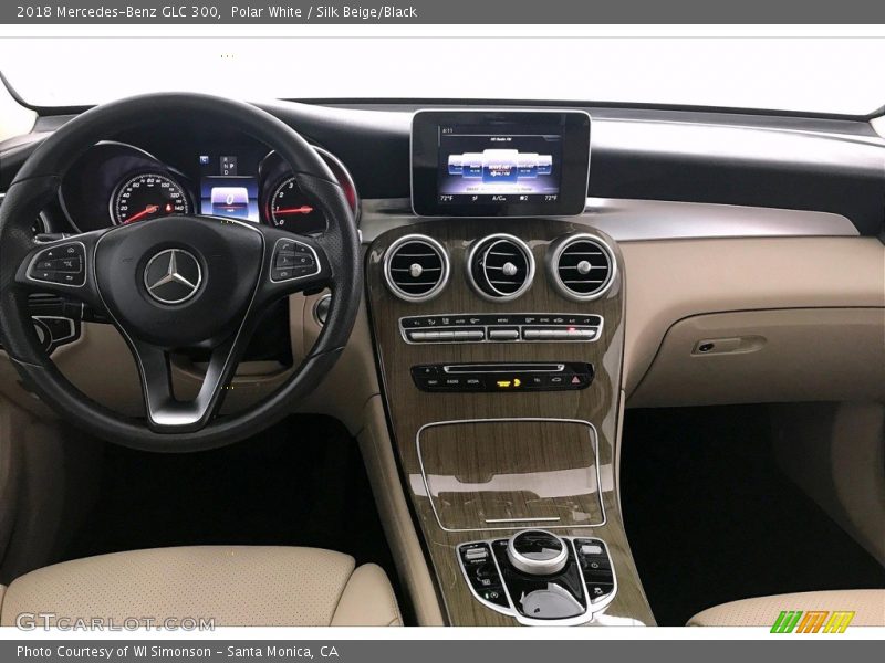 Polar White / Silk Beige/Black 2018 Mercedes-Benz GLC 300