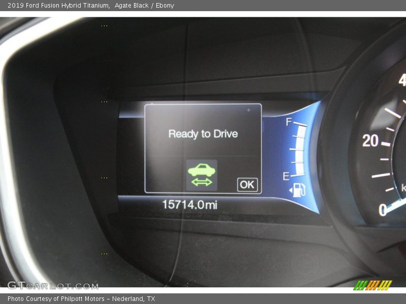 Agate Black / Ebony 2019 Ford Fusion Hybrid Titanium
