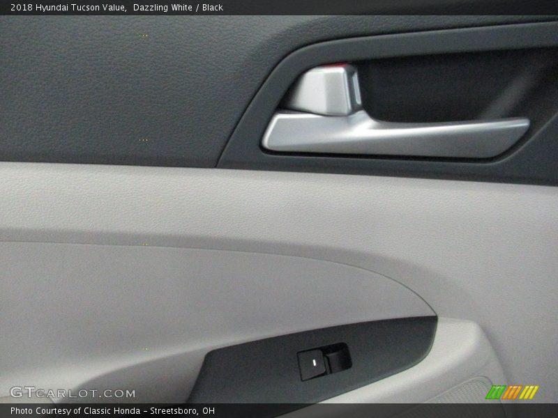 Door Panel of 2018 Tucson Value