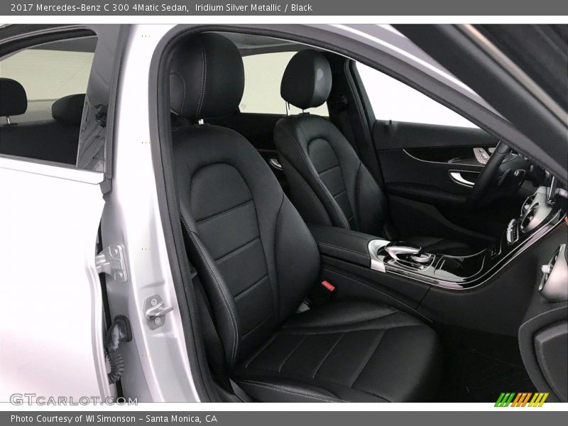 Iridium Silver Metallic / Black 2017 Mercedes-Benz C 300 4Matic Sedan