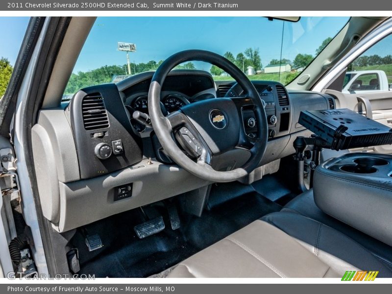 Summit White / Dark Titanium 2011 Chevrolet Silverado 2500HD Extended Cab