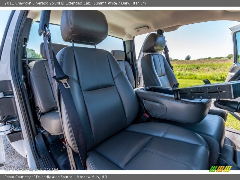 Summit White / Dark Titanium 2011 Chevrolet Silverado 2500HD Extended Cab