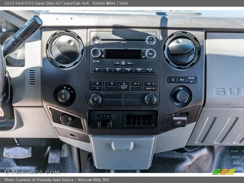 Oxford White / Steel 2013 Ford F250 Super Duty XLT SuperCab 4x4