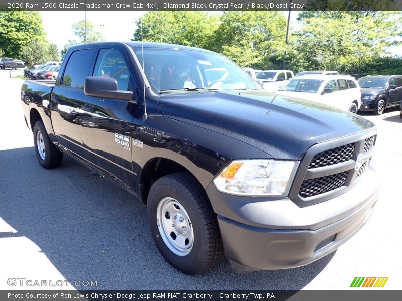Diamond Black Crystal Pearl / Black/Diesel Gray 2020 Ram 1500 Classic Tradesman Crew Cab 4x4