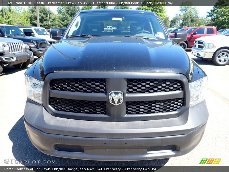 Diamond Black Crystal Pearl / Black/Diesel Gray 2020 Ram 1500 Classic Tradesman Crew Cab 4x4