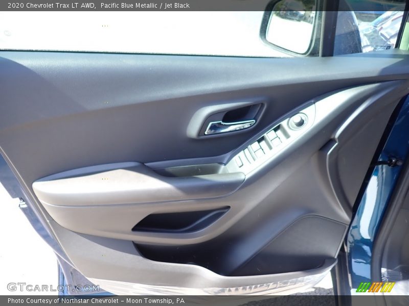 Pacific Blue Metallic / Jet Black 2020 Chevrolet Trax LT AWD