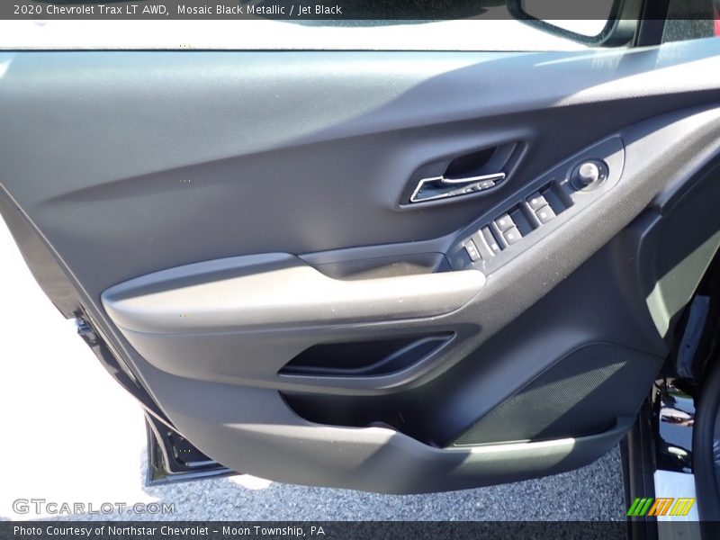 Mosaic Black Metallic / Jet Black 2020 Chevrolet Trax LT AWD