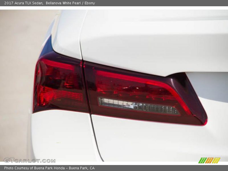 Bellanova White Pearl / Ebony 2017 Acura TLX Sedan