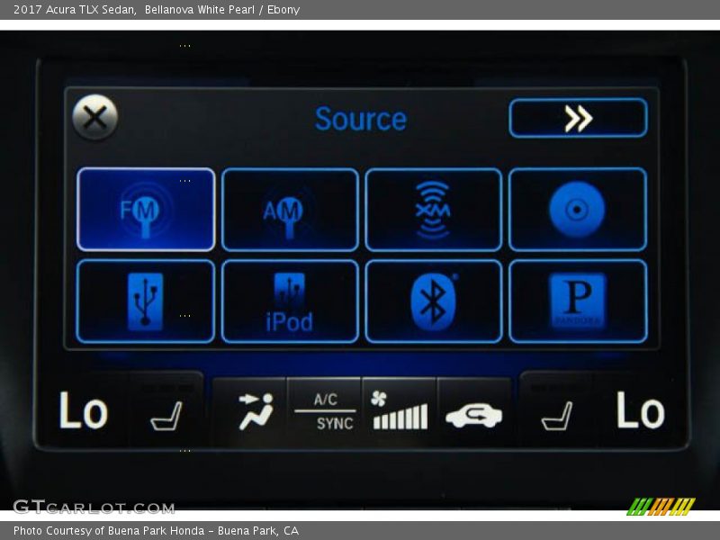 Bellanova White Pearl / Ebony 2017 Acura TLX Sedan