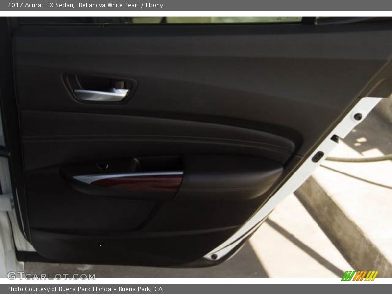 Bellanova White Pearl / Ebony 2017 Acura TLX Sedan