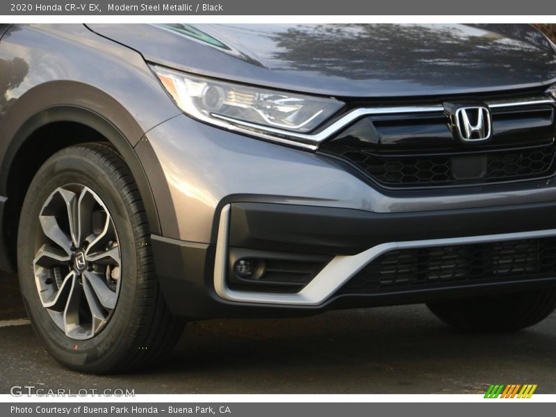 Modern Steel Metallic / Black 2020 Honda CR-V EX