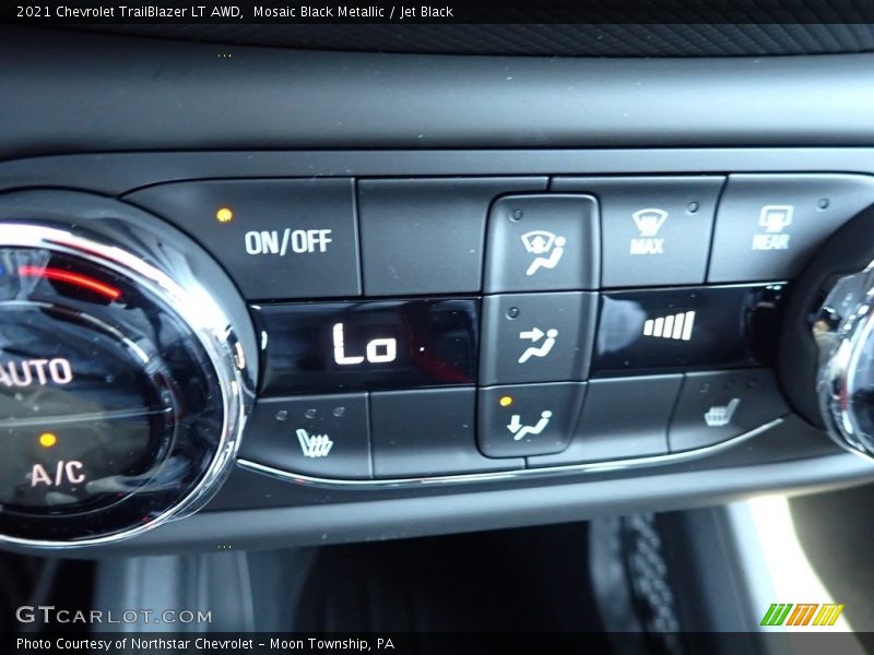 Mosaic Black Metallic / Jet Black 2021 Chevrolet TrailBlazer LT AWD