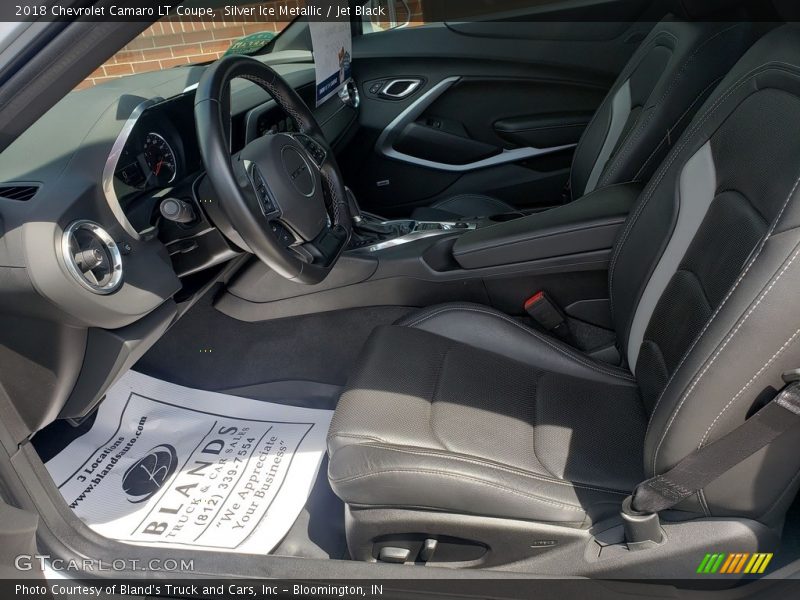 Silver Ice Metallic / Jet Black 2018 Chevrolet Camaro LT Coupe