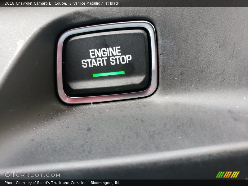 Silver Ice Metallic / Jet Black 2018 Chevrolet Camaro LT Coupe