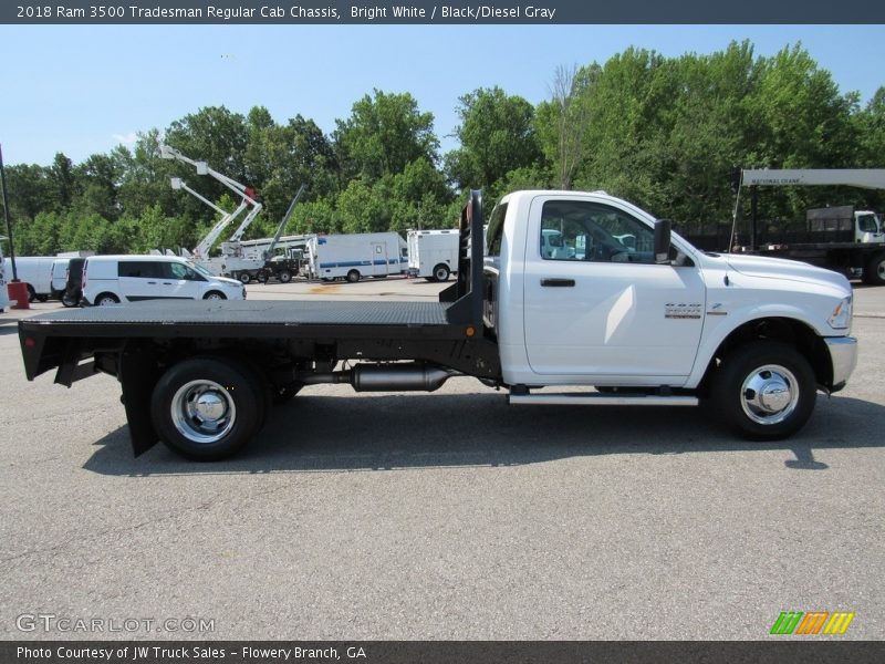 Bright White / Black/Diesel Gray 2018 Ram 3500 Tradesman Regular Cab Chassis