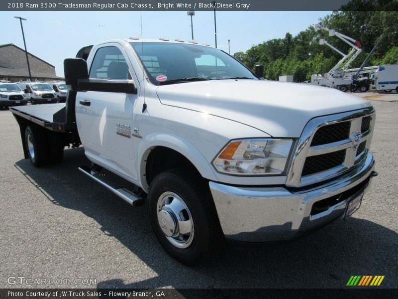 Bright White / Black/Diesel Gray 2018 Ram 3500 Tradesman Regular Cab Chassis