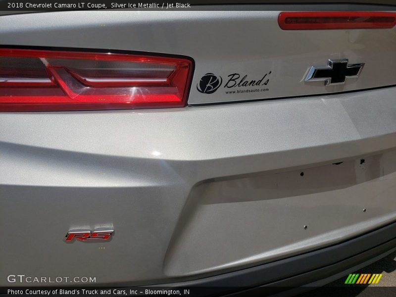 Silver Ice Metallic / Jet Black 2018 Chevrolet Camaro LT Coupe