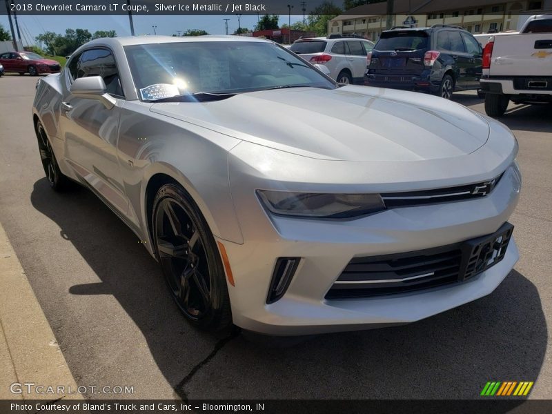 Silver Ice Metallic / Jet Black 2018 Chevrolet Camaro LT Coupe