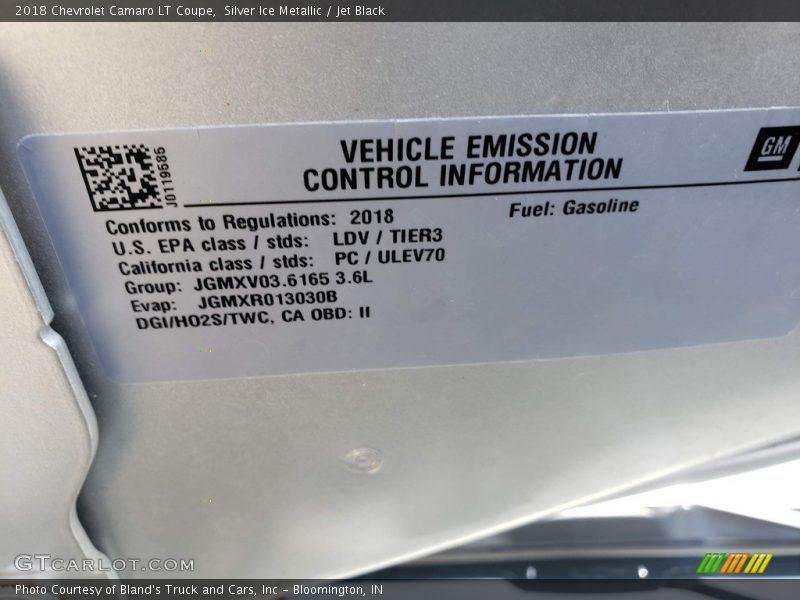 Silver Ice Metallic / Jet Black 2018 Chevrolet Camaro LT Coupe