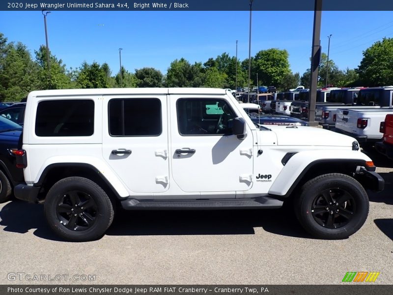 Bright White / Black 2020 Jeep Wrangler Unlimited Sahara 4x4