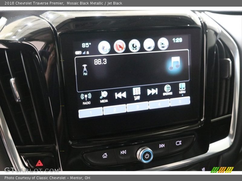 Mosaic Black Metallic / Jet Black 2018 Chevrolet Traverse Premier