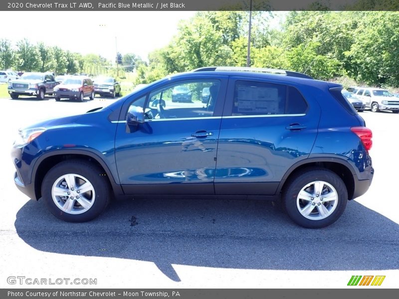 Pacific Blue Metallic / Jet Black 2020 Chevrolet Trax LT AWD