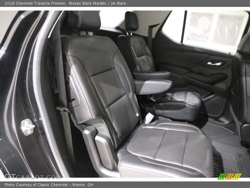 Mosaic Black Metallic / Jet Black 2018 Chevrolet Traverse Premier