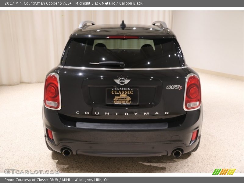 Midnight Black Metallic / Carbon Black 2017 Mini Countryman Cooper S ALL4