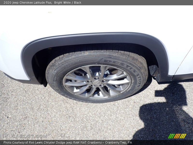 Bright White / Black 2020 Jeep Cherokee Latitude Plus