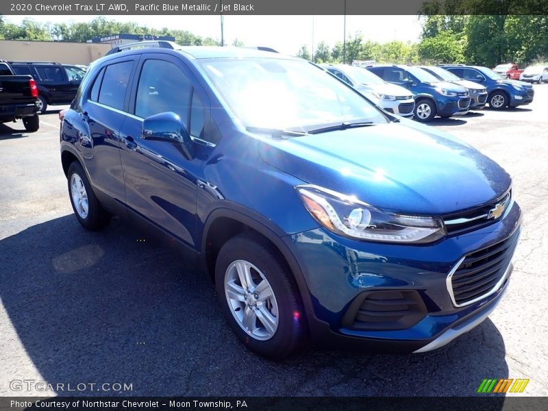 Pacific Blue Metallic / Jet Black 2020 Chevrolet Trax LT AWD