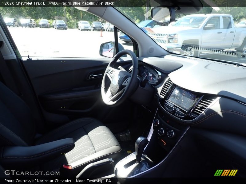 Pacific Blue Metallic / Jet Black 2020 Chevrolet Trax LT AWD