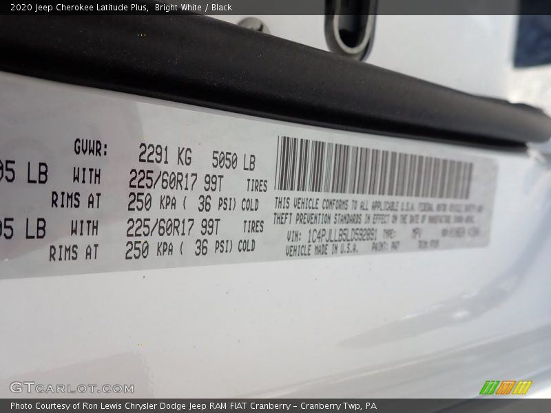 Bright White / Black 2020 Jeep Cherokee Latitude Plus